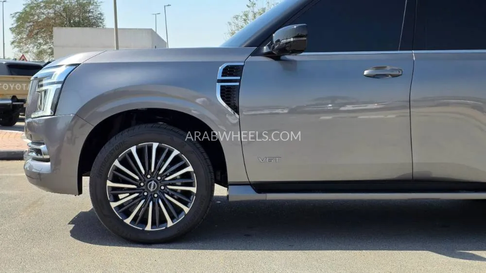 Nissan Patrol 2025 for Sale in Dubai Image-5