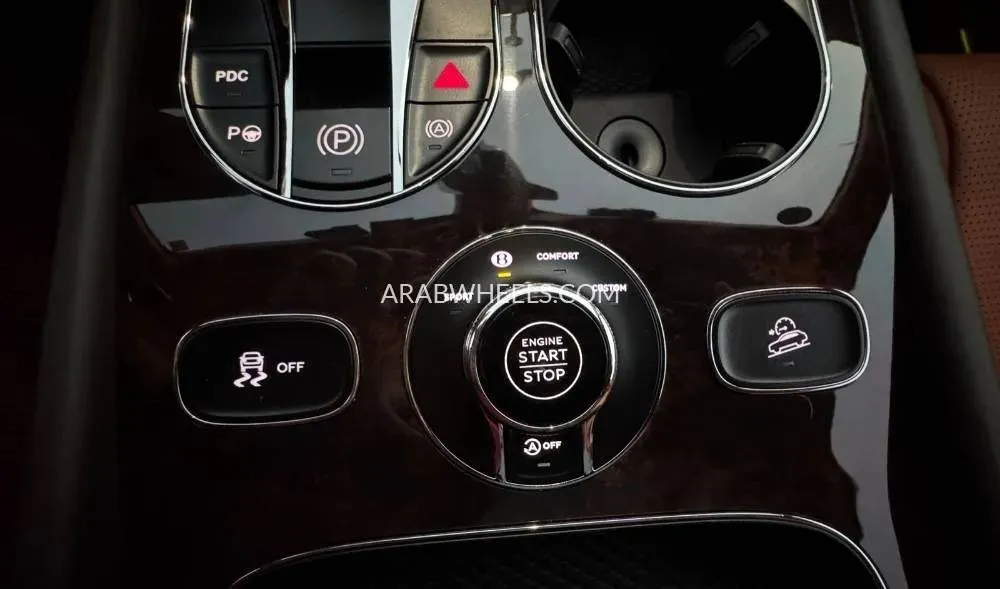 Bentley Bentayga 2018 for Sale in Dubai Image-14