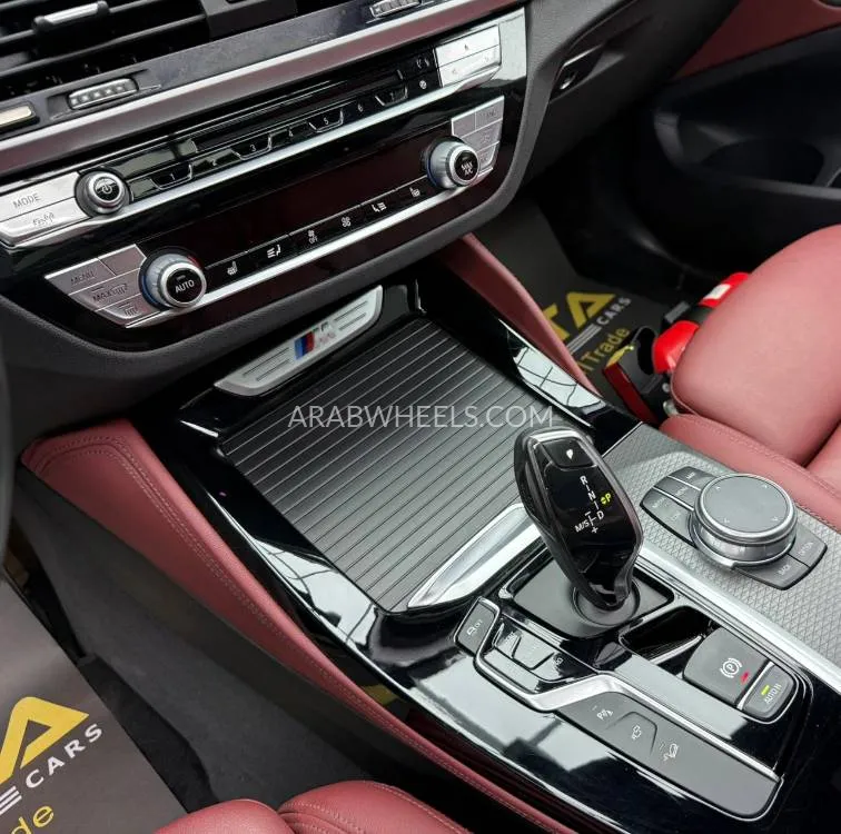 BMW X4 2019 for Sale in Dubai Image-16