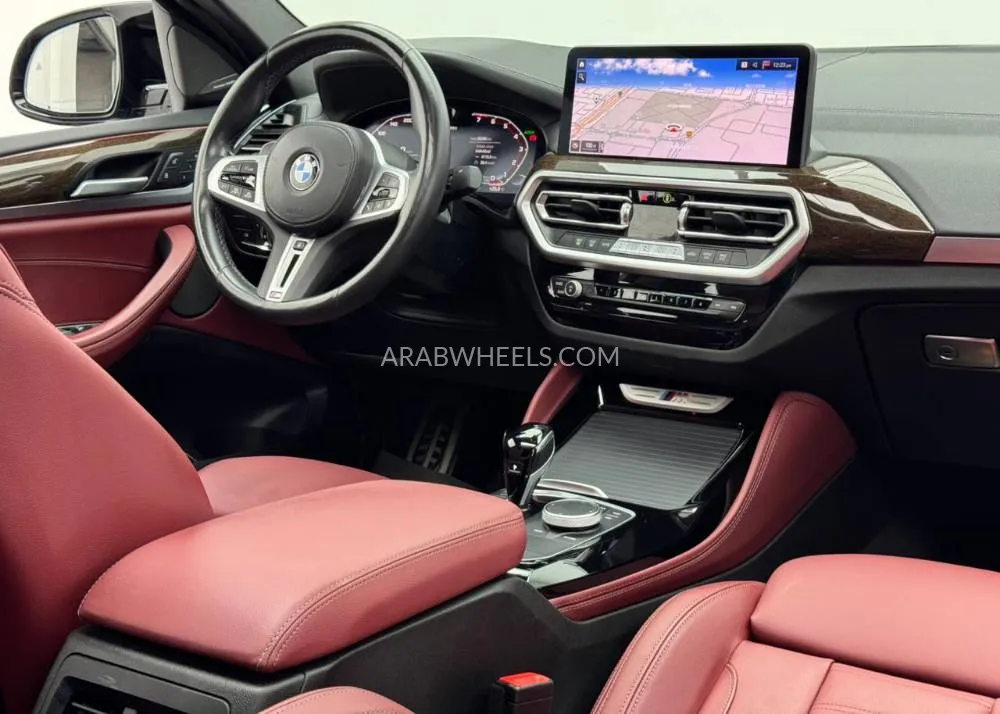 BMW X4 2023 for Sale in Dubai Image-14