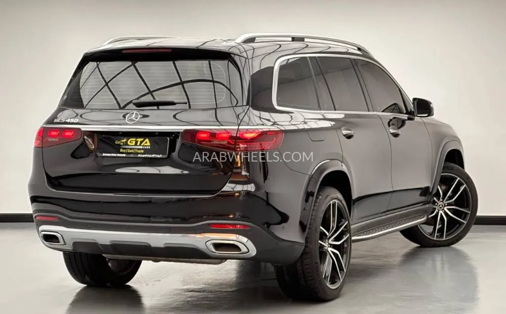 Mercedes Benz GLS 2024 for Sale in Dubai Image-4