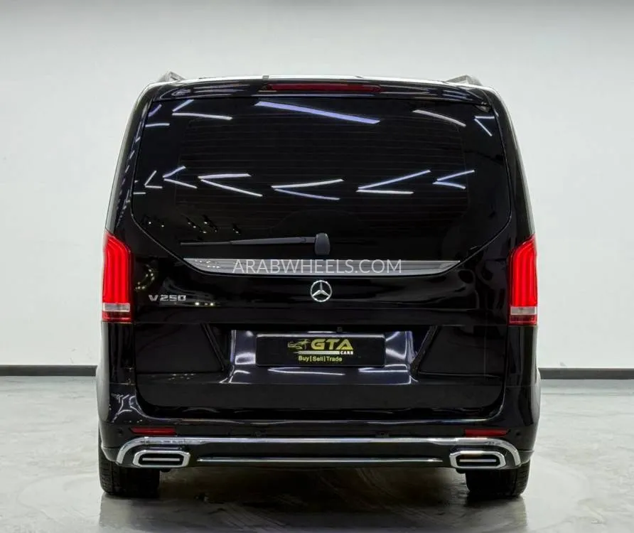 Mercedes Benz V Class 2023 for Sale in Dubai Image-5