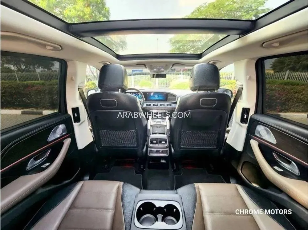 Mercedes Benz GLE Class 2019 for Sale in Dubai Image-16