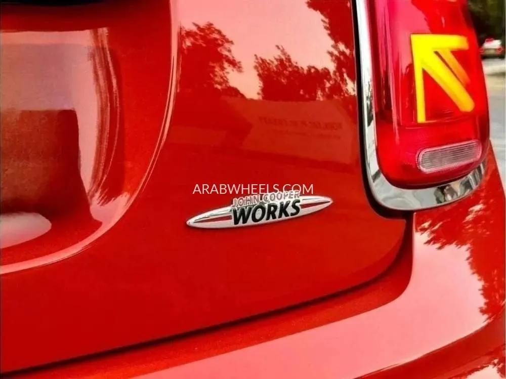 Mini Cooper 2019 for Sale in Dubai Image-14