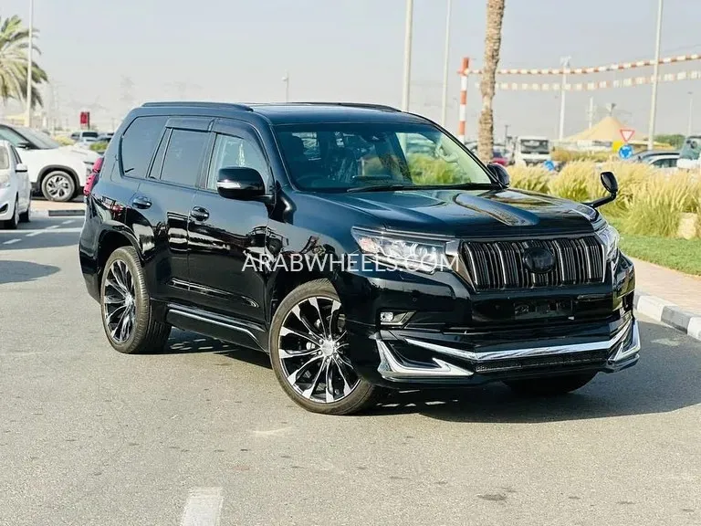 Toyota Land Cruiser Prado 2021 for Sale in Dubai Image-3
