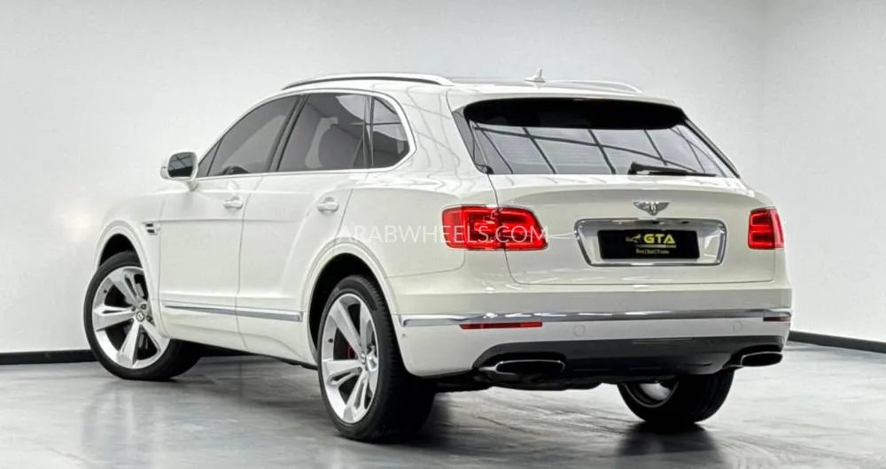 Bentley Bentayga 2019 for Sale in Dubai Image-4