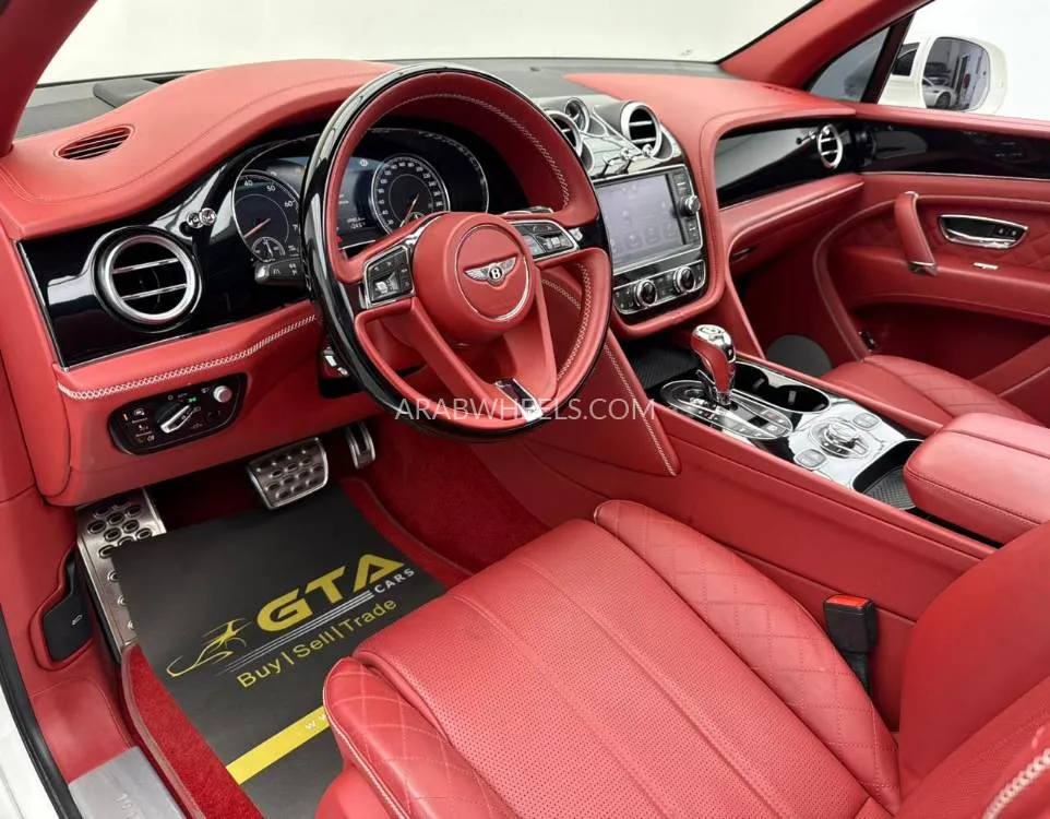 Bentley Bentayga 2019 for Sale in Dubai Image-11