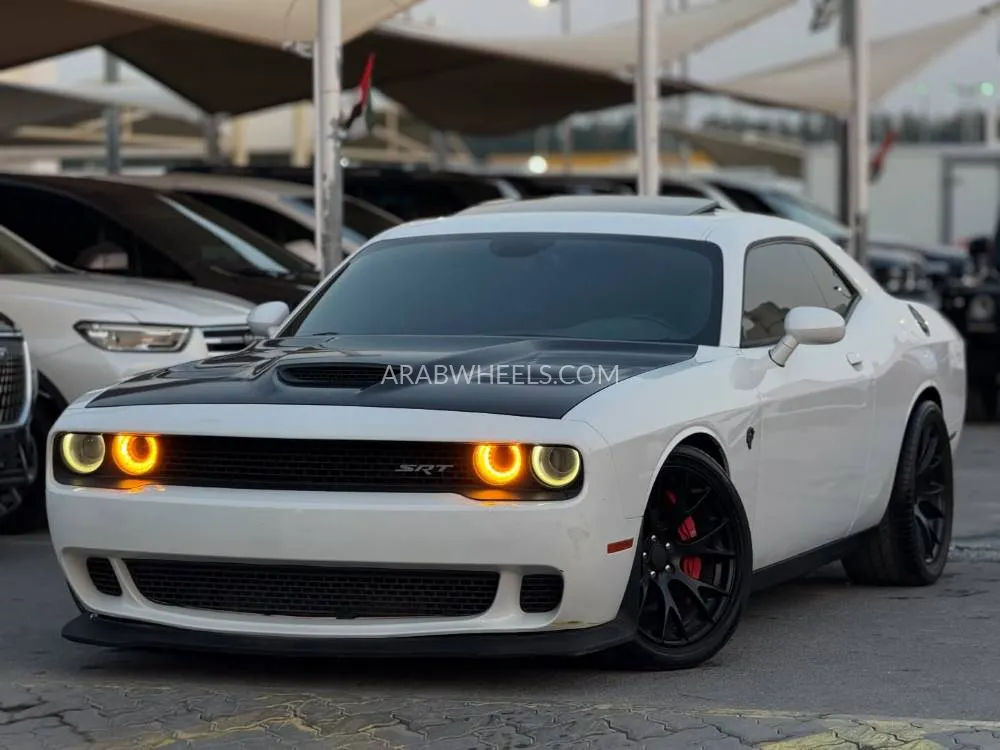 دودج تشالينجر 2016 for Sale in الشارقة Image-3