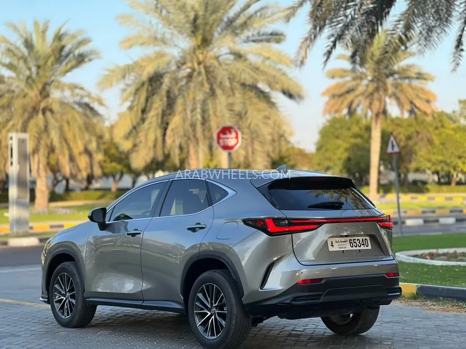 لكزس NX 2023 for Sale in الشارقة Image-10