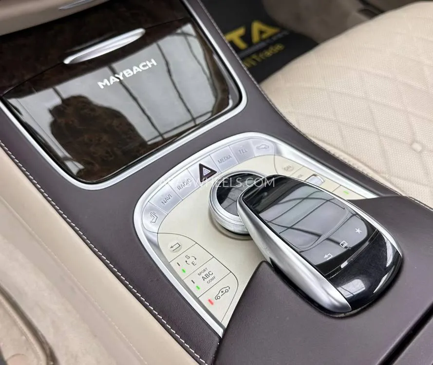 Mercedes Benz CLS Class 2015 for Sale in Dubai Image-12