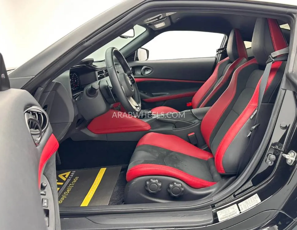 Nissan 400z 2023 for Sale in Dubai Image-14
