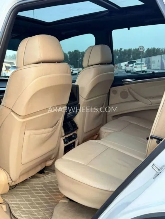 BMW iX5 2011 for Sale in Sharjah Image-7