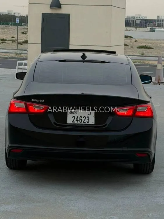 Chevrolet Malibu 2018 for Sale in Sharjah Image-11