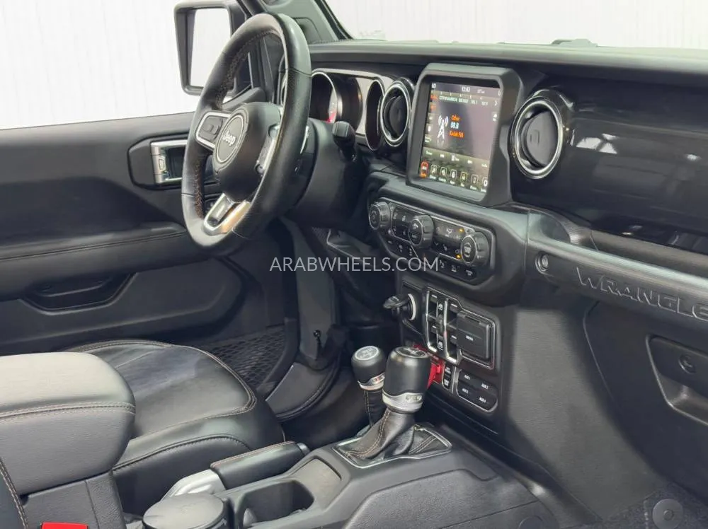 Jeep Wrangler 2021 for Sale in Dubai Image-8