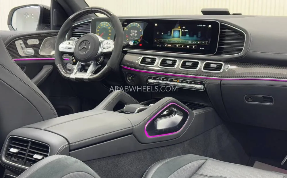 Mercedes Benz GLE Class 2021 for Sale in Dubai Image-7