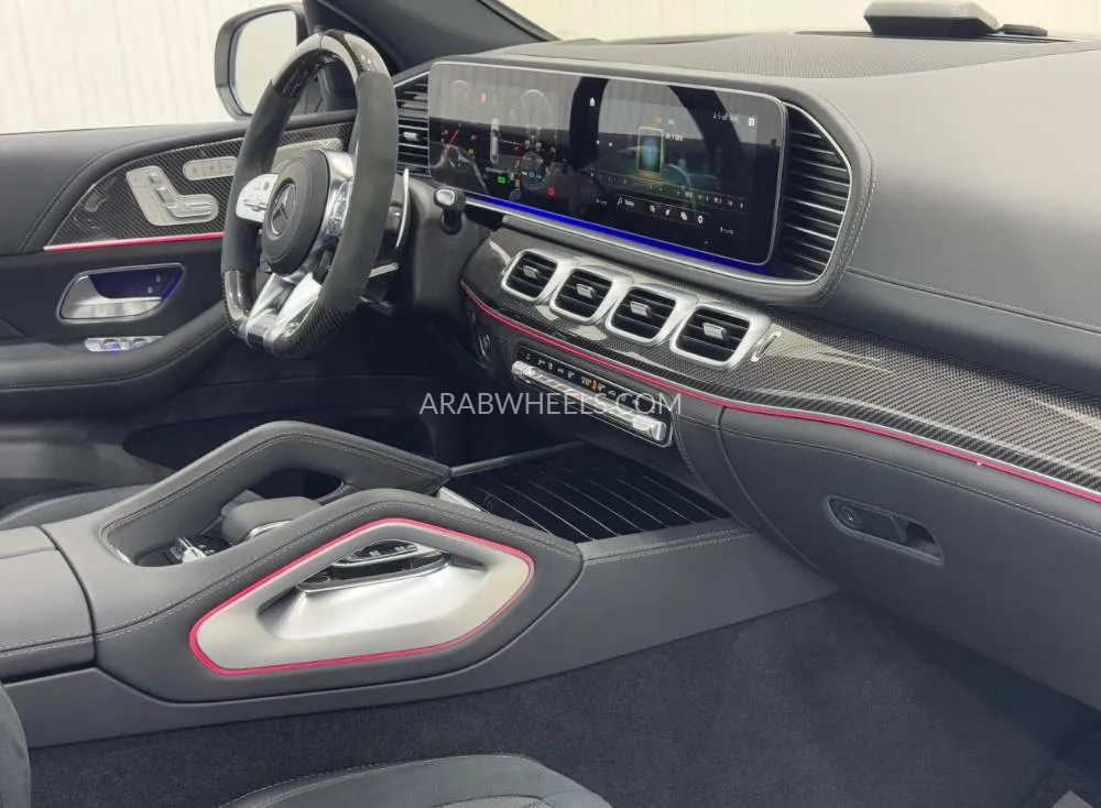 Mercedes Benz GLE Class 2021 for Sale in Dubai Image-8