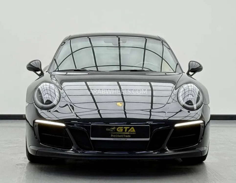 Porsche 911 2019 for Sale in Dubai Image-2
