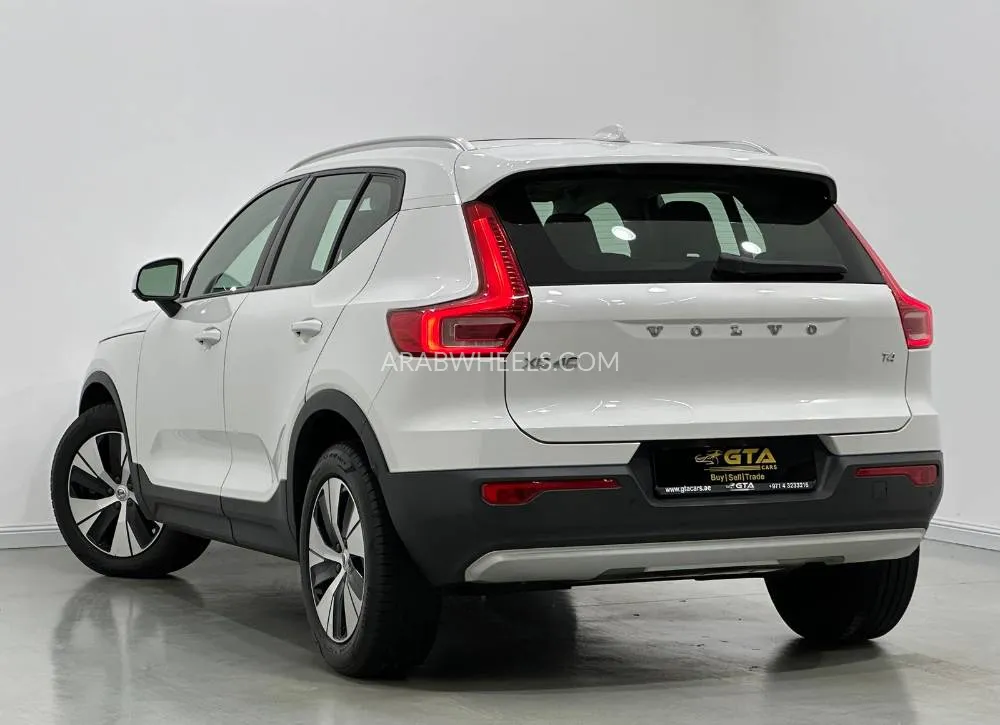 Volvo XC40 2022 for Sale in Dubai Image-15