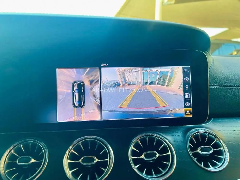 Mercedes Benz E Class 2018 for Sale in Sharjah Image-6