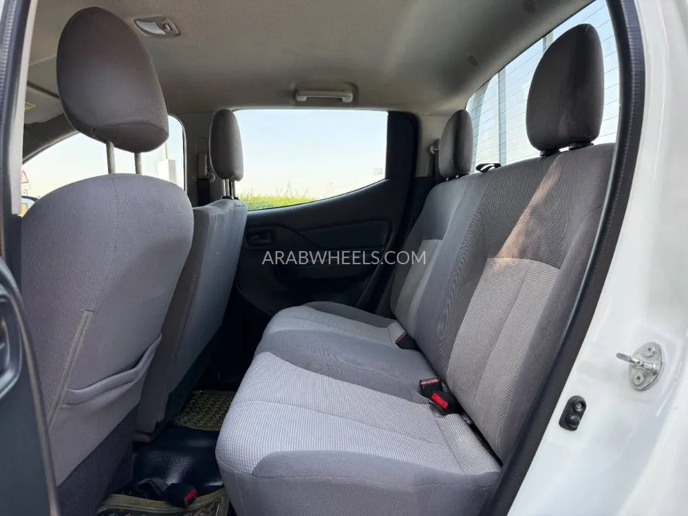 Mitsubishi L200 2021 for Sale in Sharjah Image-11