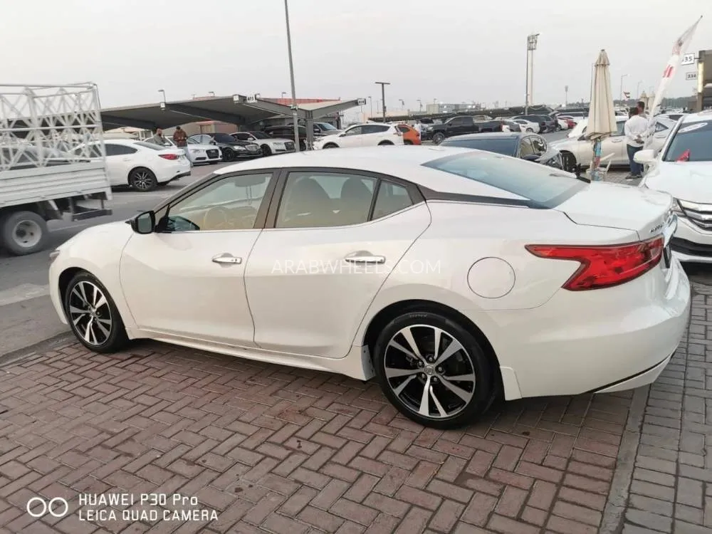 Nissan Maxima 2016 for Sale in Sharjah Image-10