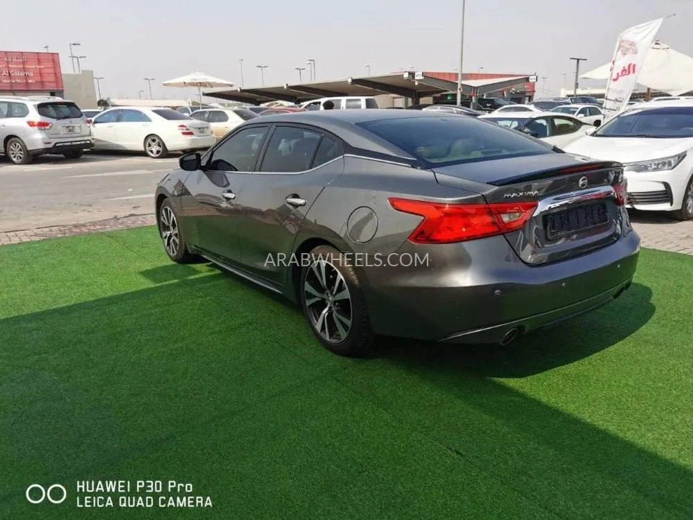 Nissan Maxima 2017 for Sale in Sharjah Image-6