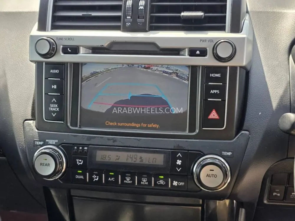 Toyota Land Cruiser Prado 2015 for Sale in Dubai Image-19