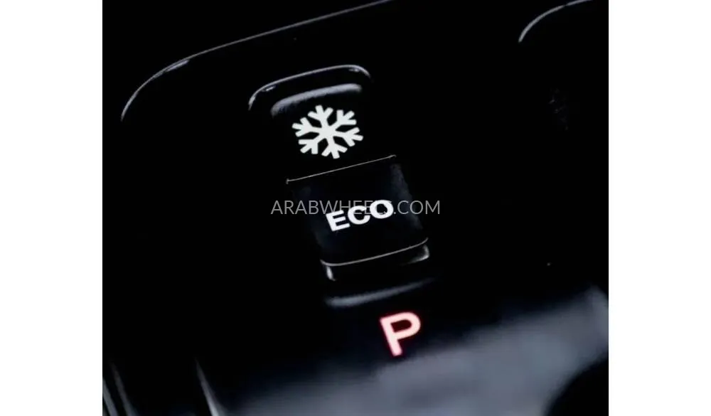 Chevrolet Captiva 2022 for Sale in Sharjah Image-14