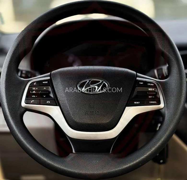 Hyundai Accent 2023 for Sale in Sharjah Image-14