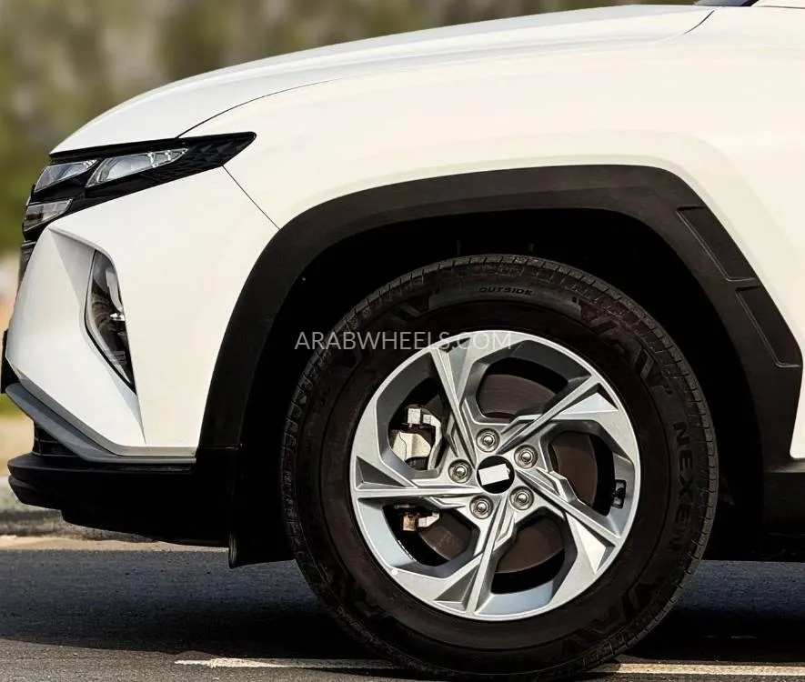 Hyundai Tucson 2023 for Sale in Sharjah Image-12