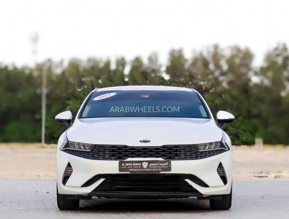 Kia K5 2021 for Sale in Sharjah Image-2