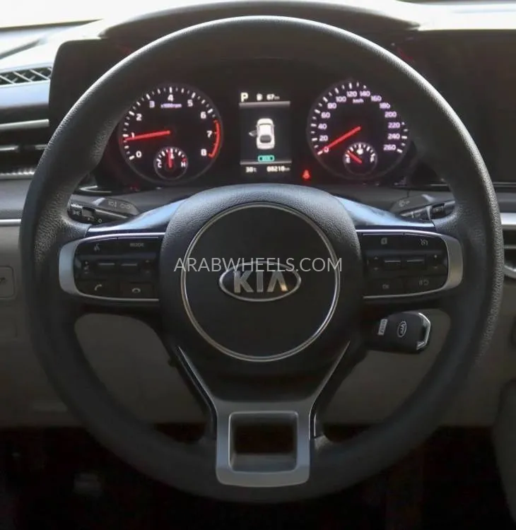 Kia K5 2021 for Sale in Sharjah Image-12