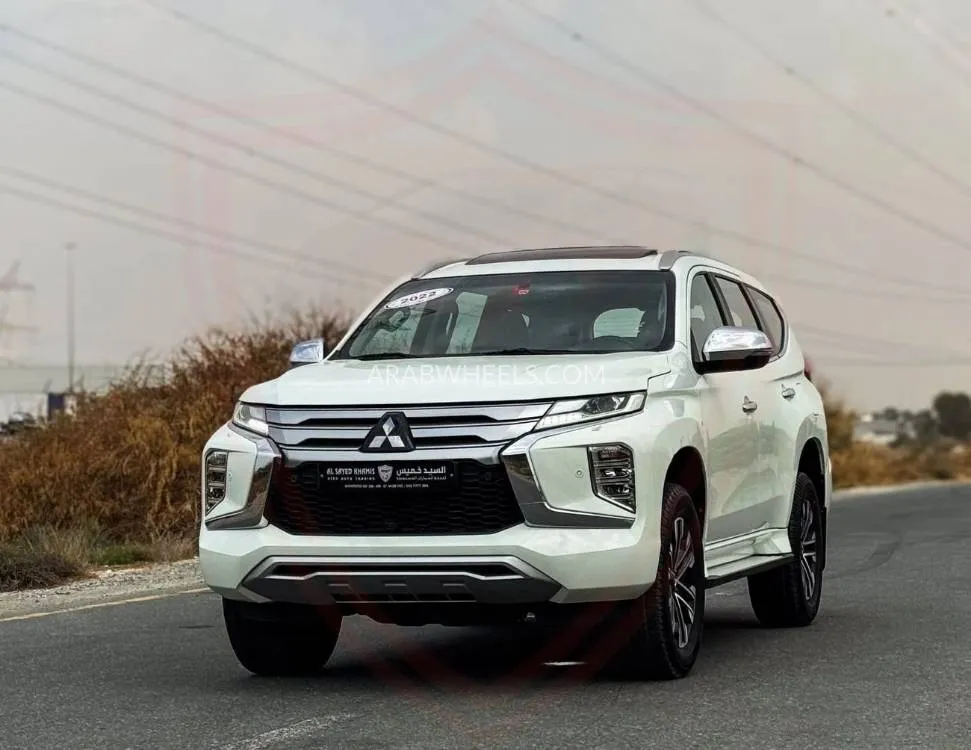 Mitsubishi Montero Sport 2022 for Sale in Sharjah Image-3