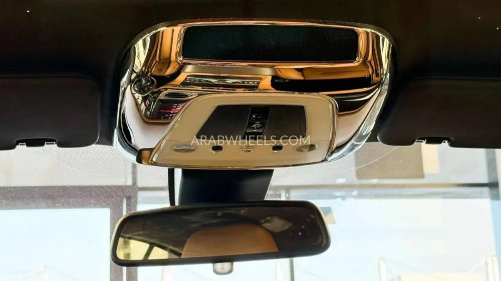 Rolls Royce Wraith 2019 for Sale in Dubai Image-12