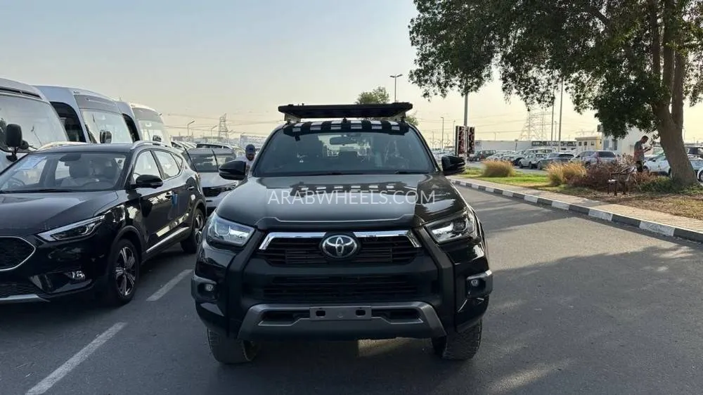 Toyota Hilux 2019 for Sale in Dubai Image-2