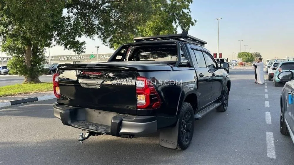 Toyota Hilux 2019 for Sale in Dubai Image-19