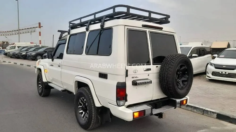 Toyota Land Cruiser 2023 for Sale in Dubai Image-11