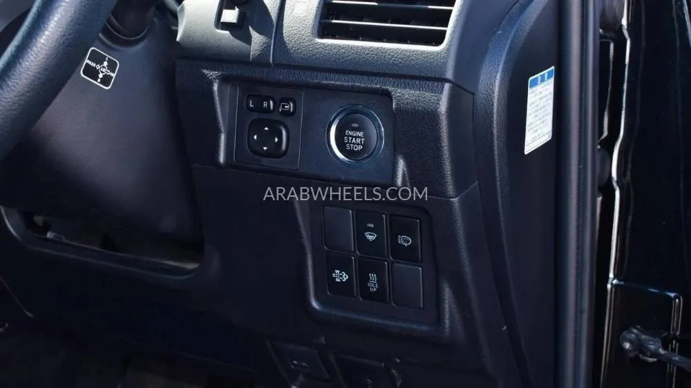 Toyota Land Cruiser Prado 2015 for Sale in Dubai Image-11