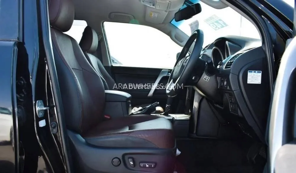 Toyota Land Cruiser Prado 2016 for Sale in Dubai Image-4