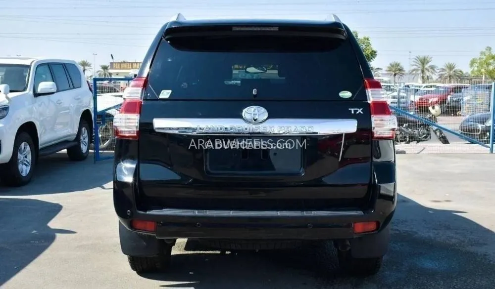 Toyota Land Cruiser Prado 2016 for Sale in Dubai Image-15