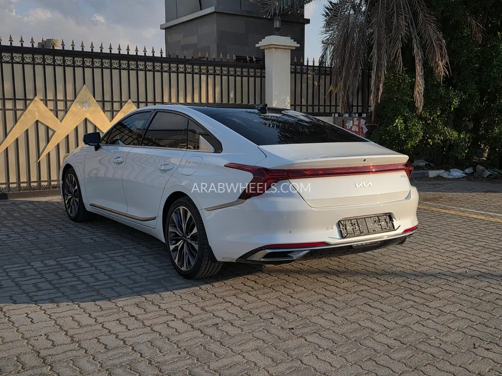 Kia K8 2024 for Sale in Ajman Image-5