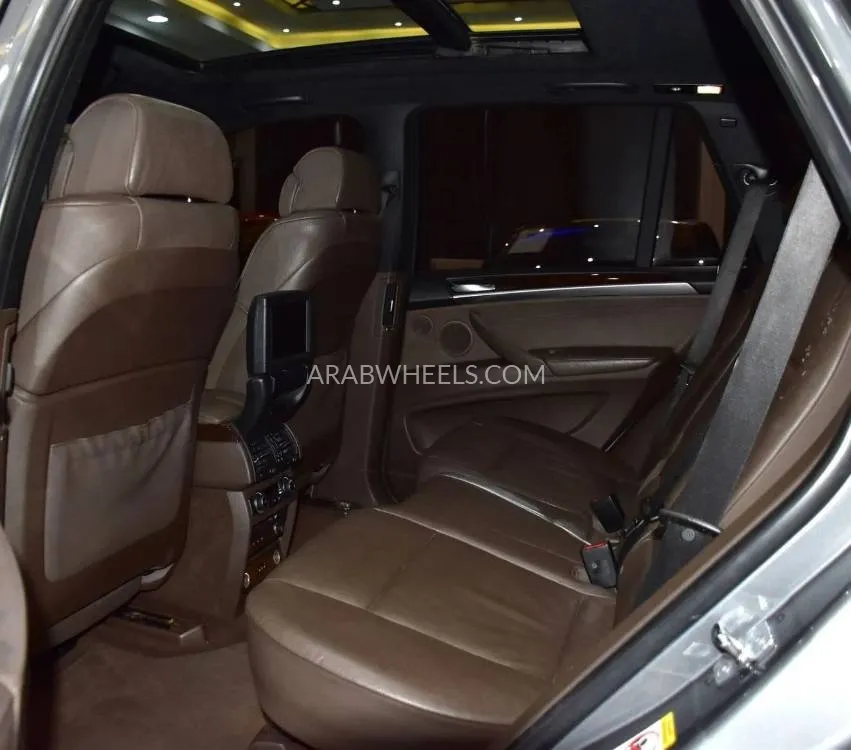 BMW iX5 2008 for Sale in Dubai Image-16