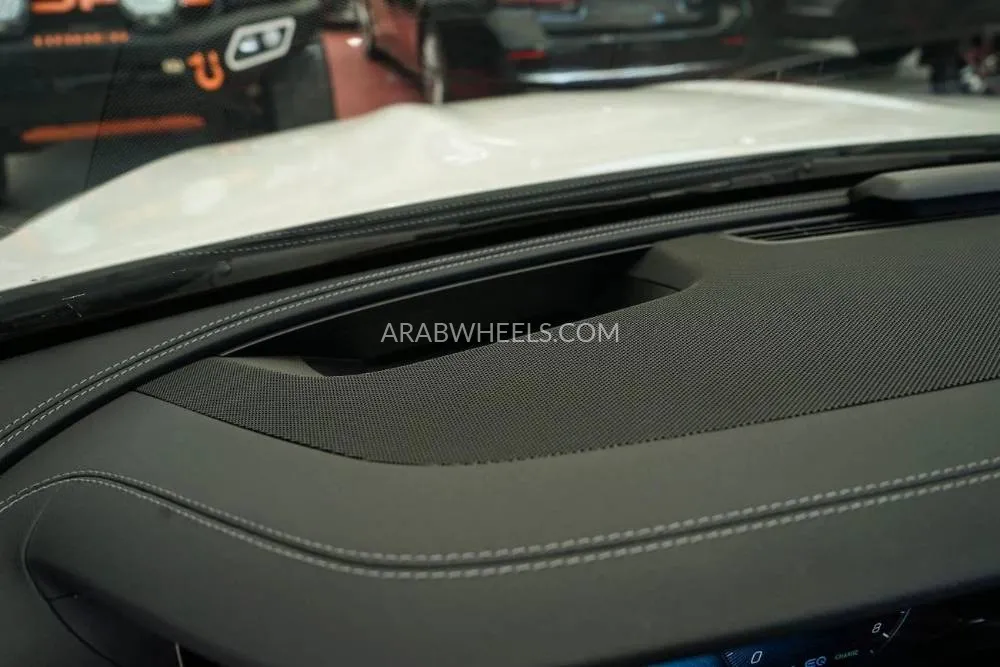 Mercedes Benz E Class 2022 for Sale in Dubai Image-15