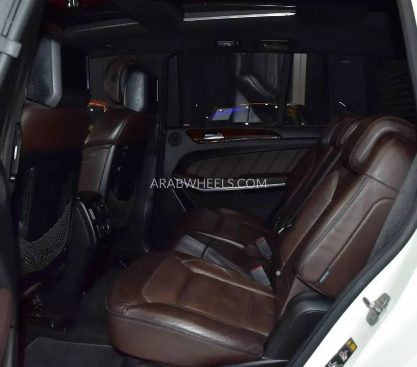 Mercedes Benz GL Class 2013 for Sale in Dubai Image-18