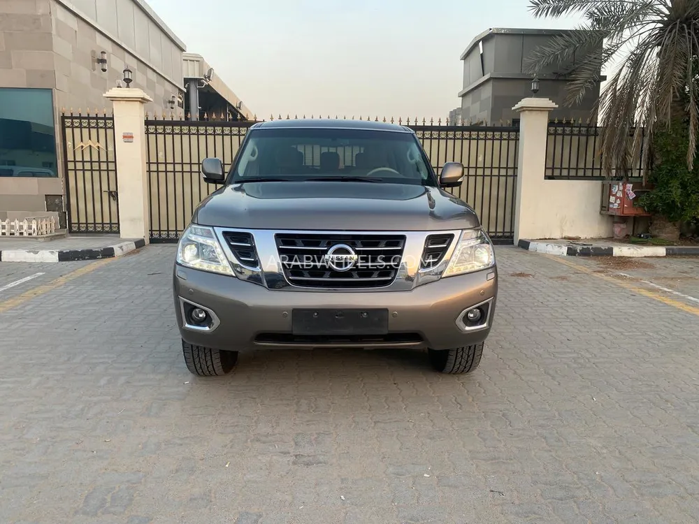 Nissan Patrol 2017 for Sale in Ajman Image-3