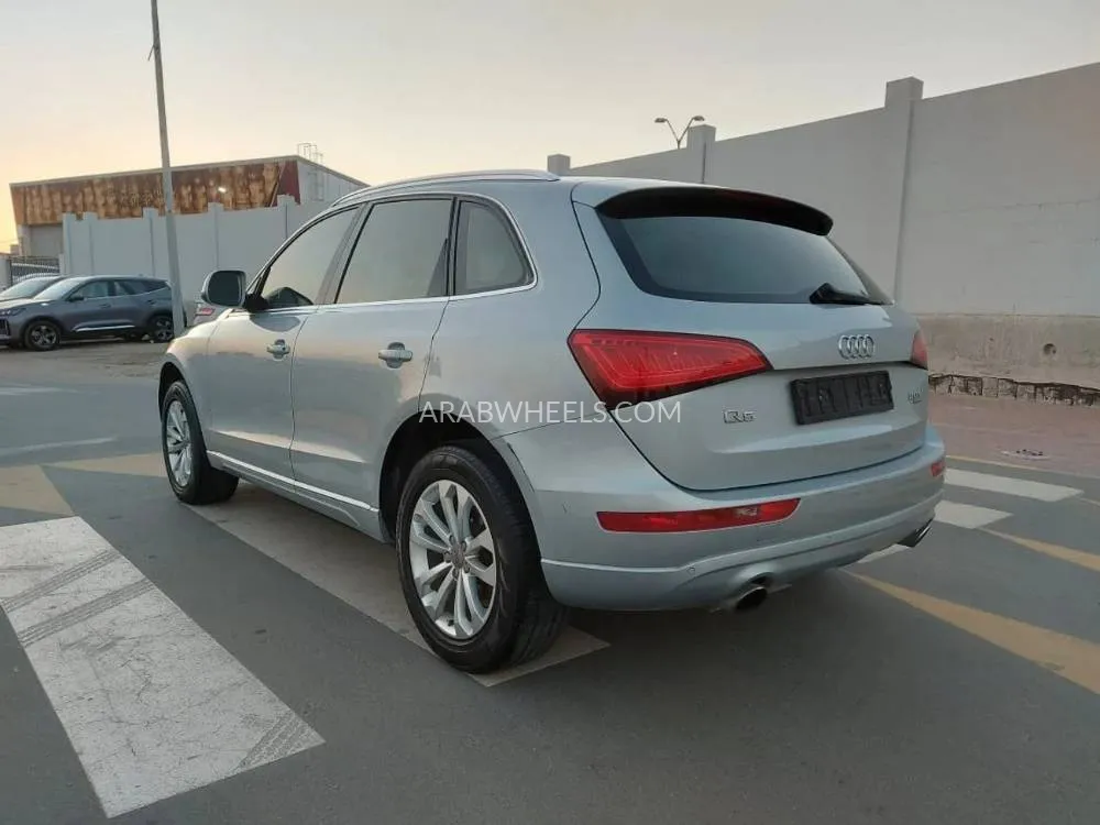 Audi Q5 2015 for Sale in Sharjah Image-13