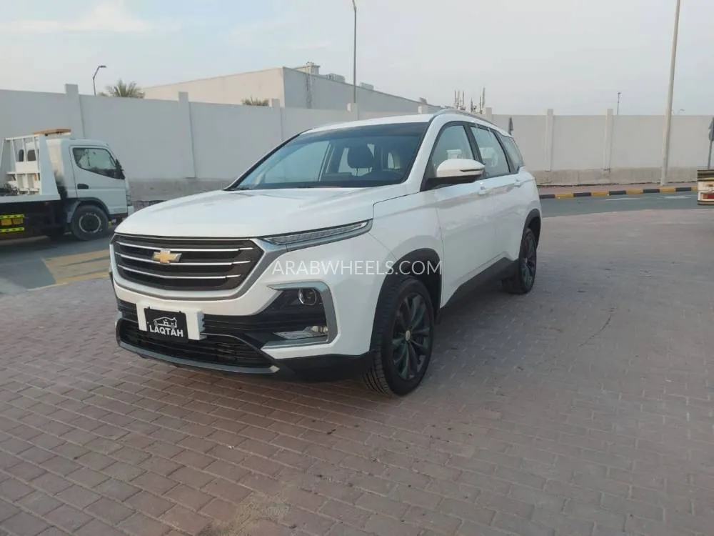 Chevrolet Captiva 2022 for Sale in Sharjah Image-2
