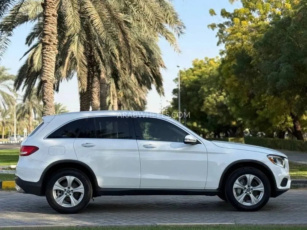 Mercedes Benz GLC Class 2018 for Sale in Sharjah Image-6