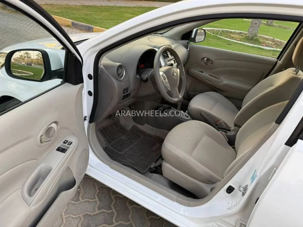Nissan Sunny 2023 for Sale in Sharjah Image-9