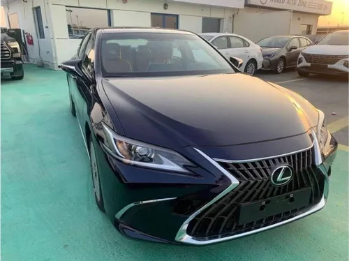 Lexus ES 2024